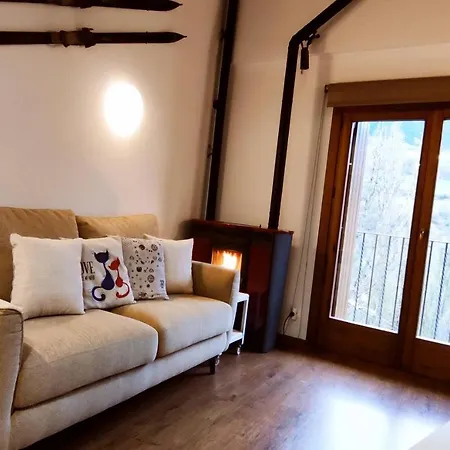 Apartment Apartamentsaloriaburg Farrera